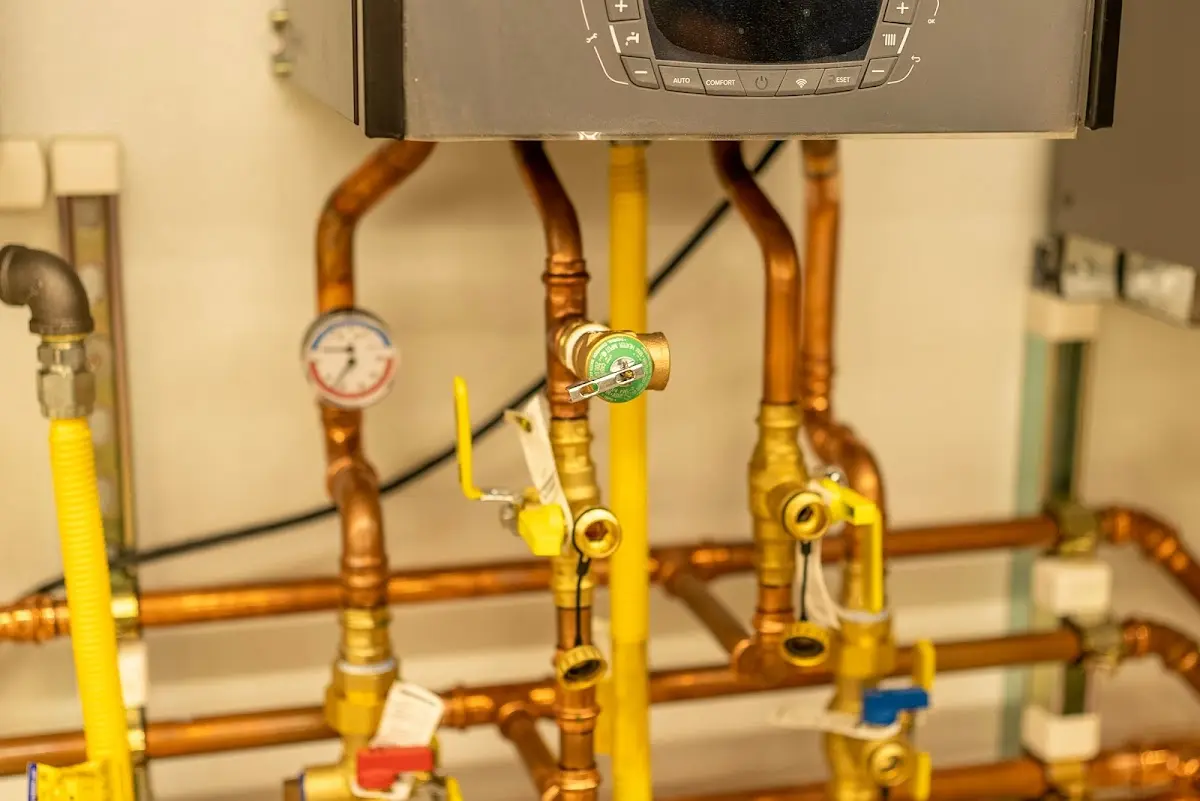 Licensed technician providing Pipe Repair for a homeowner in Knox